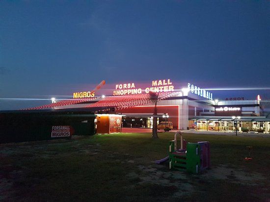 Forsa 2000 Shopping Center